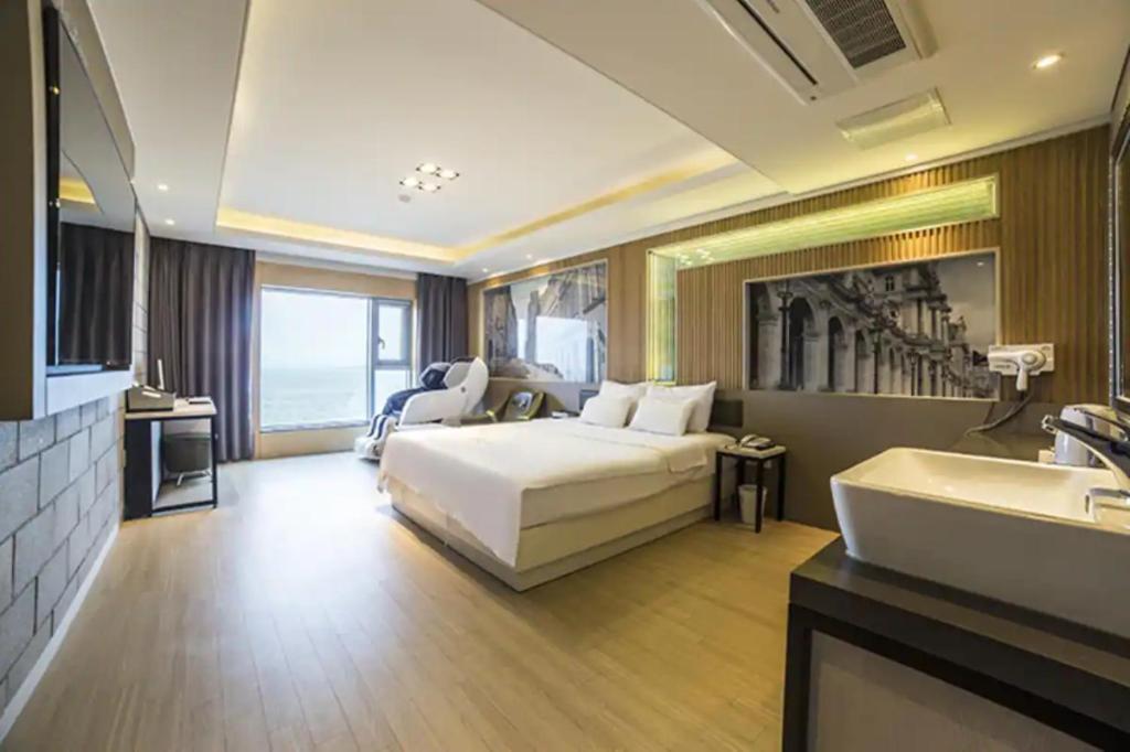 Pohang Hotel View מראה חיצוני תמונה